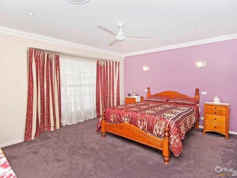 1 Kiewa Close, Wyee Point NSW 2259