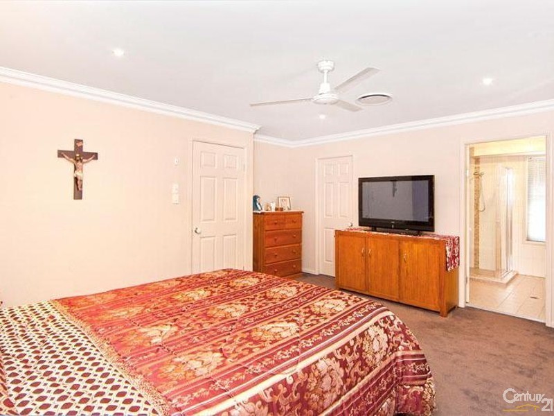 1 Kiewa Close, Wyee Point NSW 2259