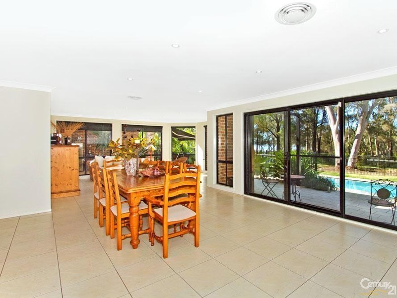 55 Mulwala Drve, Wyee Point NSW 2259