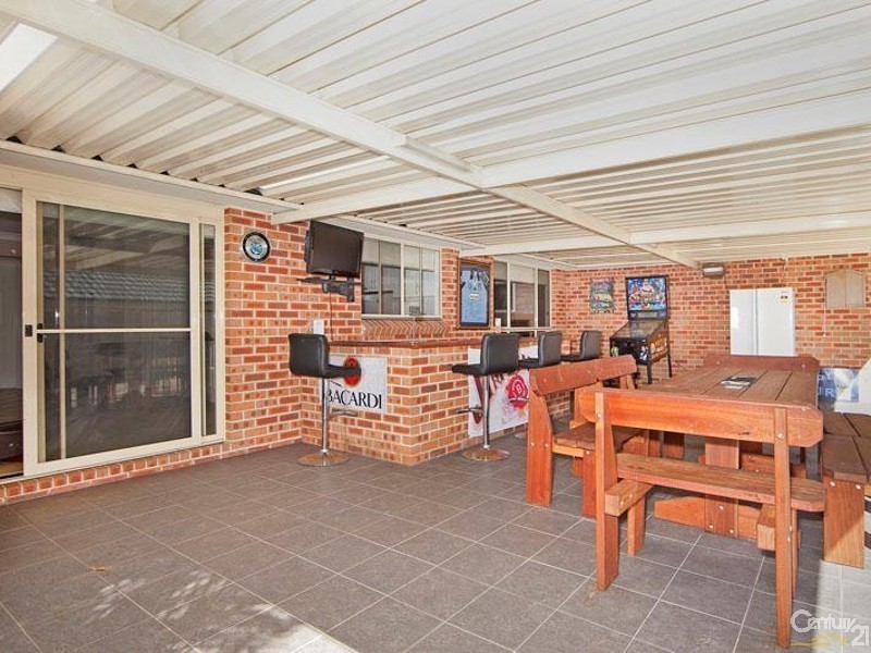 9 Murrawal Road, Wyee NSW 2259