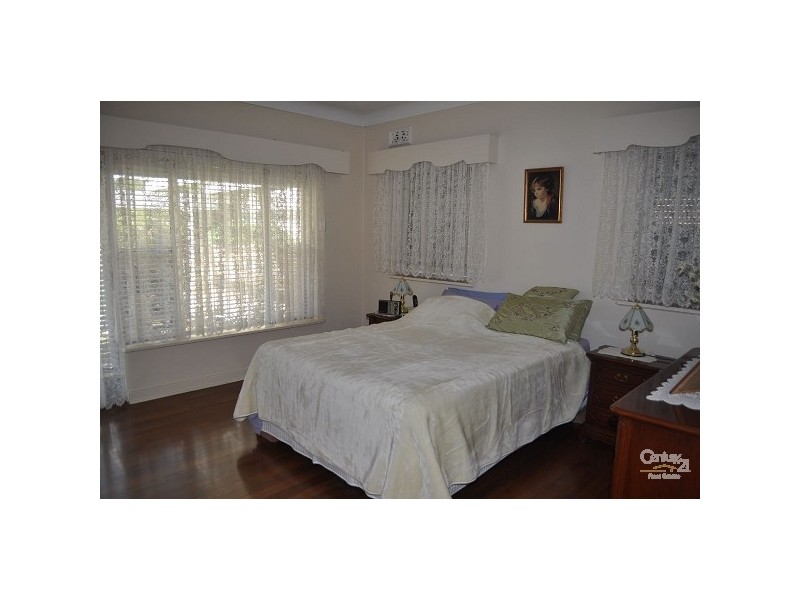 17 Maitland Road, Singleton NSW 2330