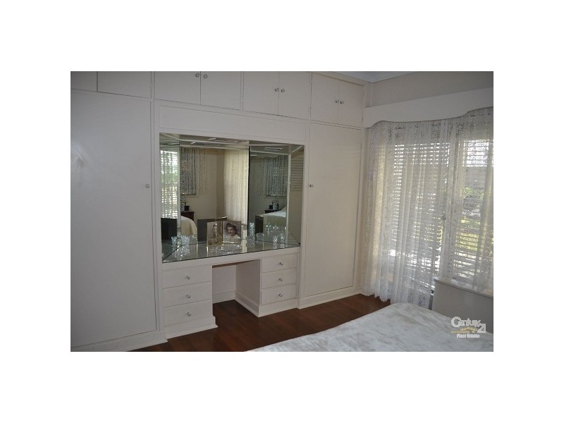 17 Maitland Road, Singleton NSW 2330