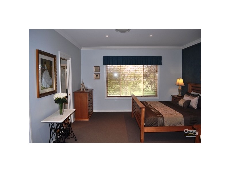 30 Bowden Street, Singleton NSW 2330