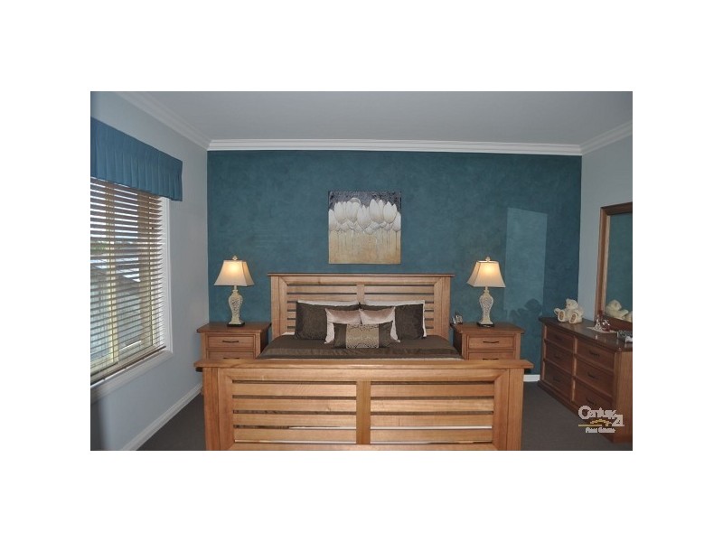 30 Bowden Street, Singleton NSW 2330