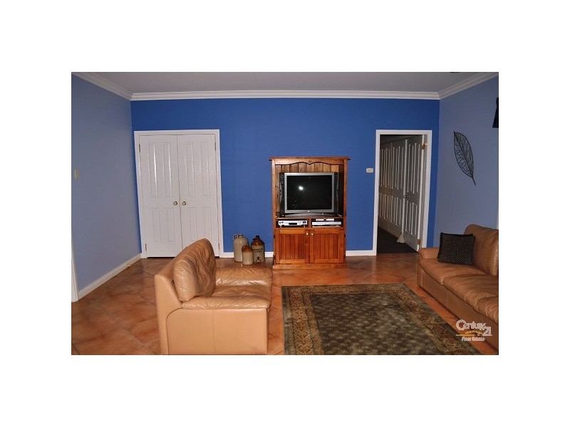 30 Bowden Street, Singleton NSW 2330