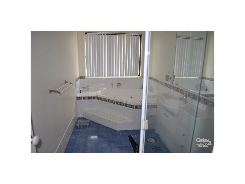 3 Grande Close, Singleton NSW 2330