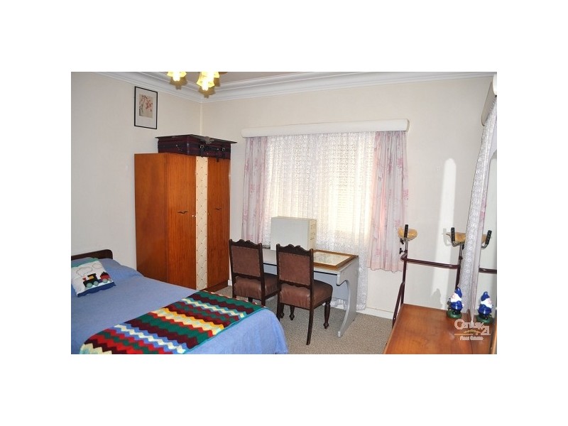 39 Barton Avenue, Singleton NSW 2330