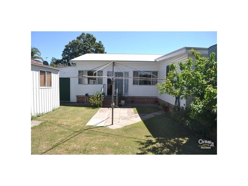 39 Barton Avenue, Singleton NSW 2330