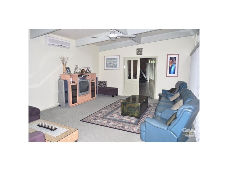 58 High Street, Singleton NSW 2330
