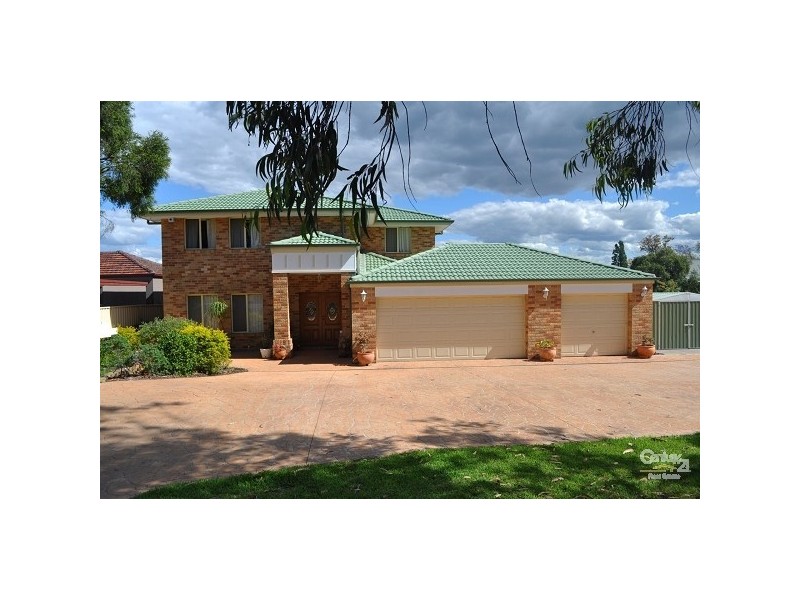 4 Roe Close, Singleton NSW 2330