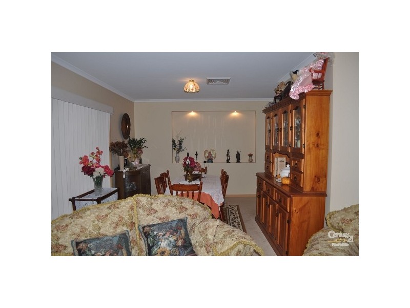 4 Roe Close, Singleton NSW 2330