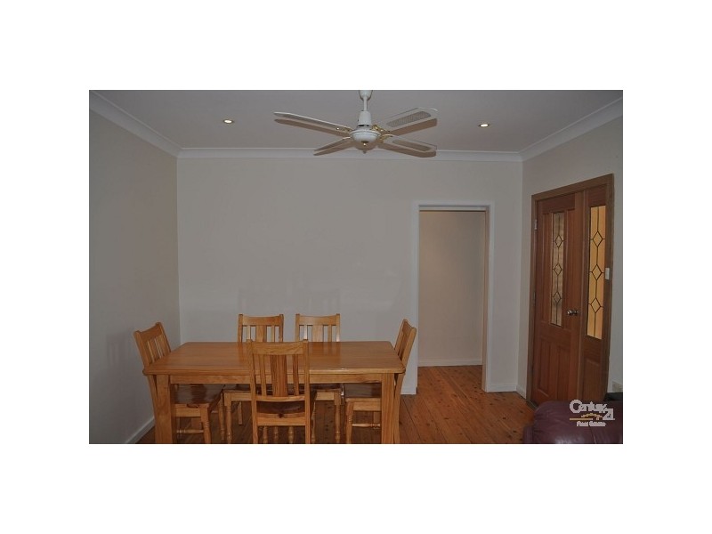 21 Lawson Avenue, Singleton NSW 2330