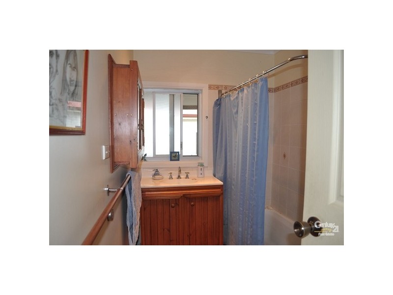 10 Loder Avenue, Singleton NSW 2330