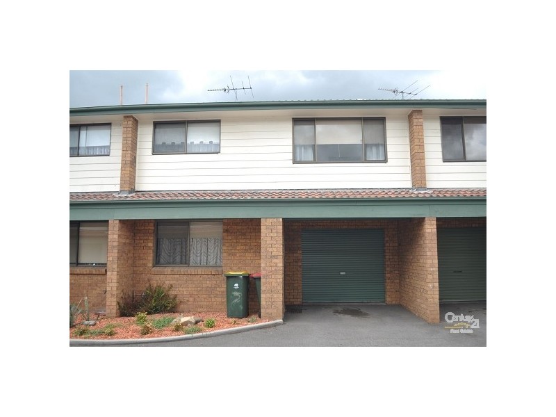 2/1 Cambridge Street, Singleton NSW 2330