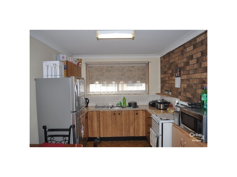 2/1 Cambridge Street, Singleton NSW 2330