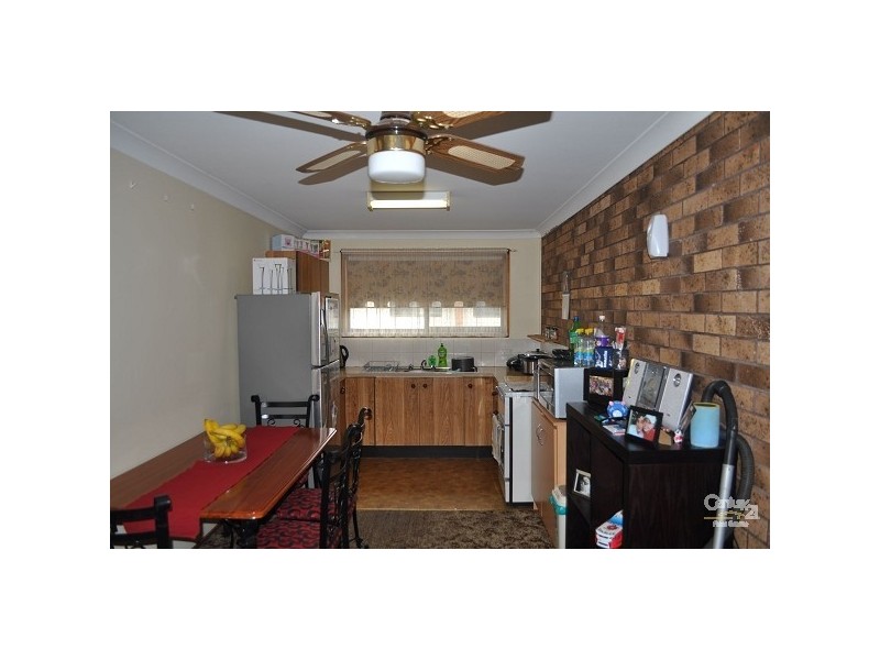 2/1 Cambridge Street, Singleton NSW 2330