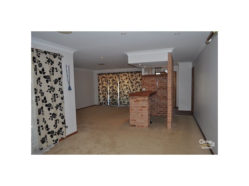 9 Lisbon Close, Singleton NSW 2330