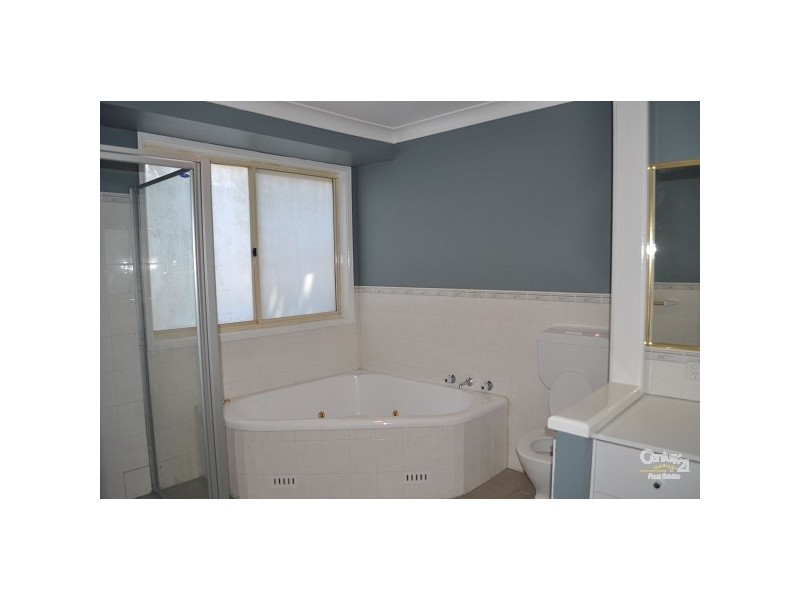 9 Lisbon Close, Singleton NSW 2330