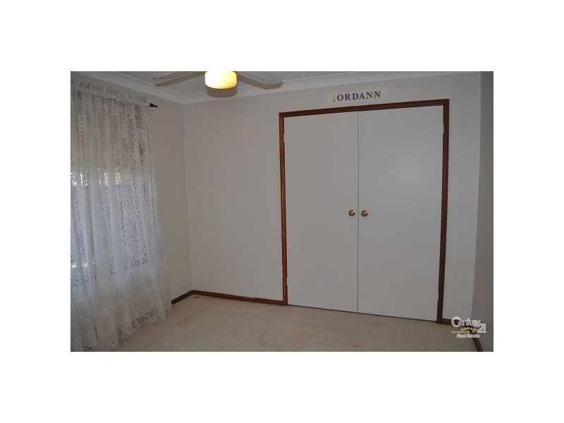 9 Lisbon Close, Singleton NSW 2330