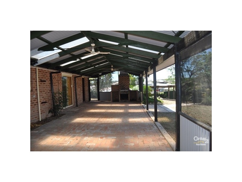 9 Lisbon Close, Singleton NSW 2330