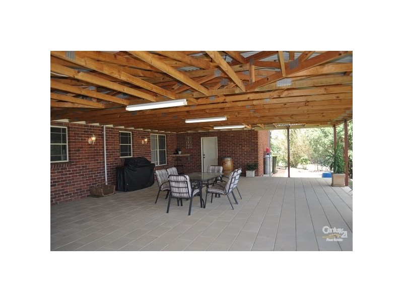 18 Morris Road, Singleton NSW 2330