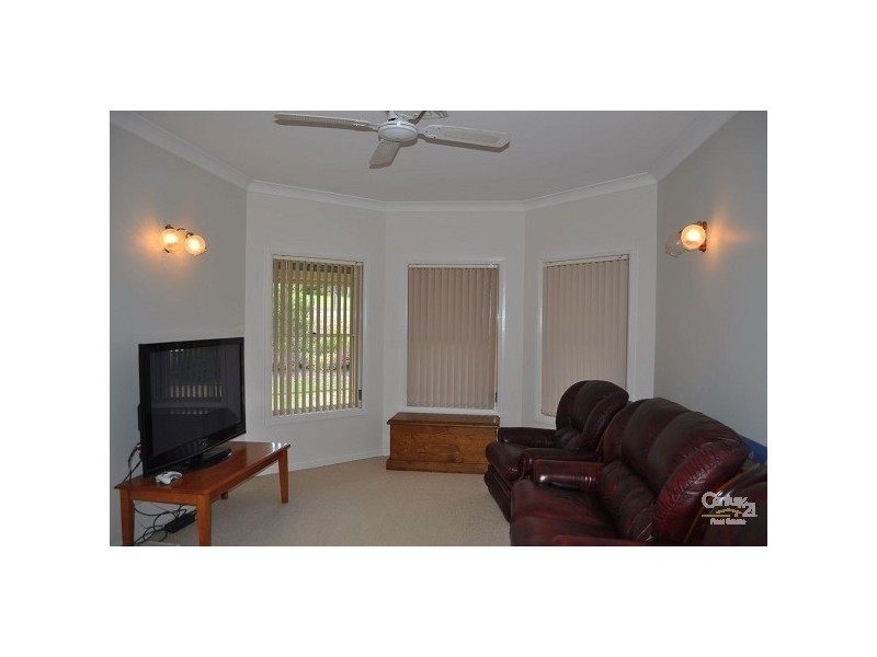 18 Morris Road, Singleton NSW 2330