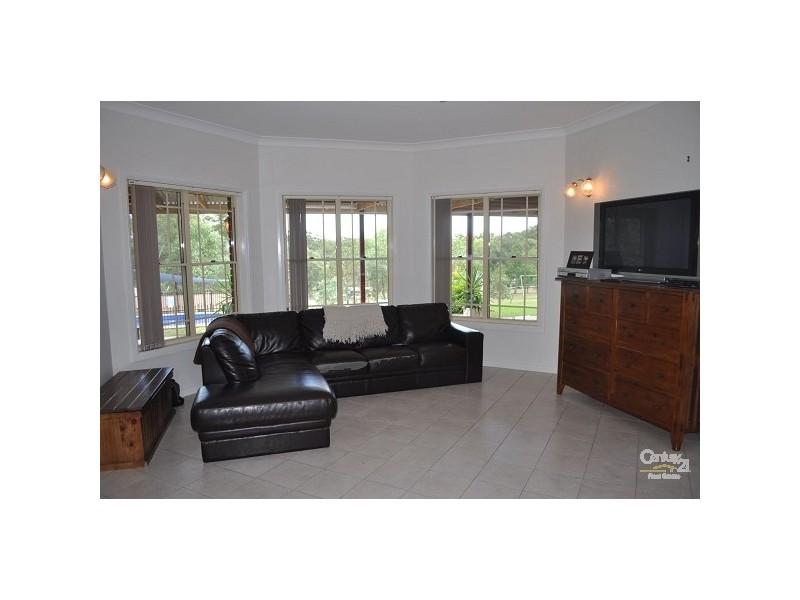 18 Morris Road, Singleton NSW 2330