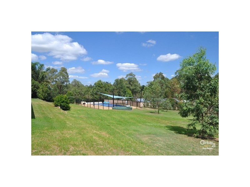 18 Morris Road, Singleton NSW 2330