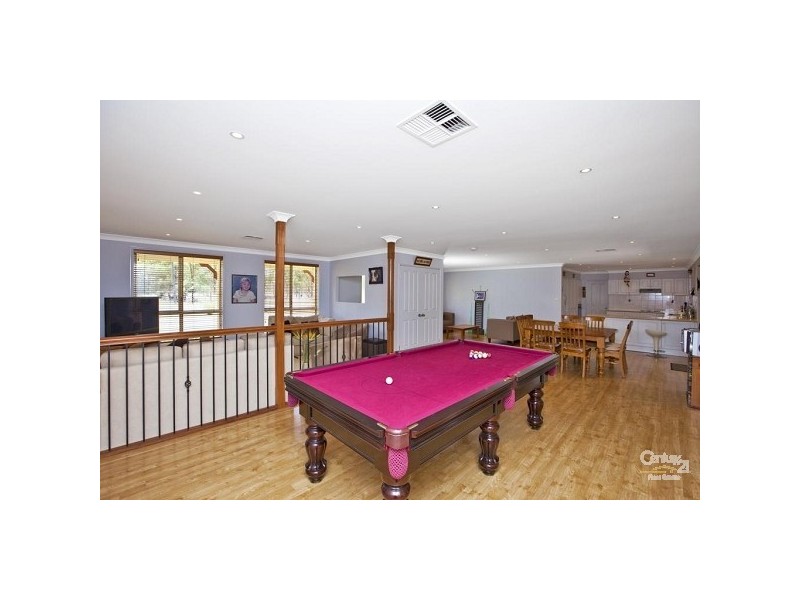 363 Camp Road, Greta NSW 2334