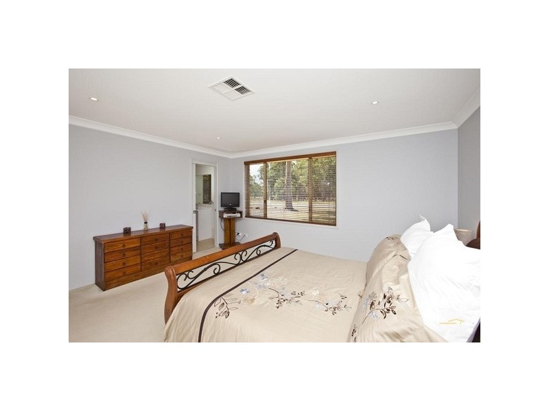 363 Camp Road, Greta NSW 2334