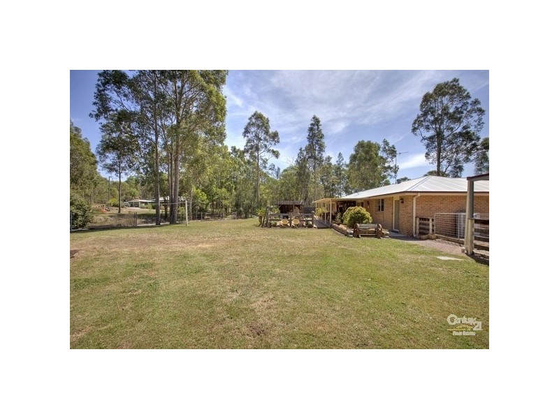 363 Camp Road, Greta NSW 2334