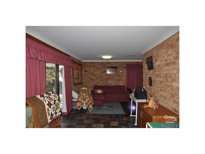 12 Henry Drive, Singleton NSW 2330