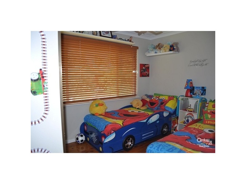 16 Cunningham Parade, Singleton NSW 2330