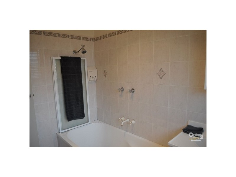 16 Cunningham Parade, Singleton NSW 2330