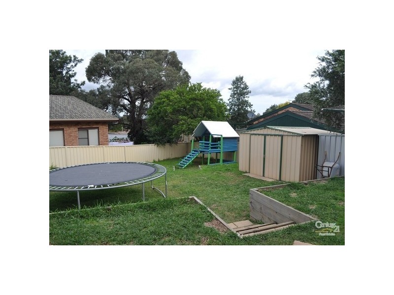 16 Cunningham Parade, Singleton NSW 2330