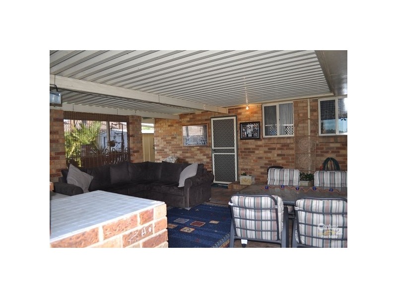 6 Dalmeny Close, Singleton NSW 2330