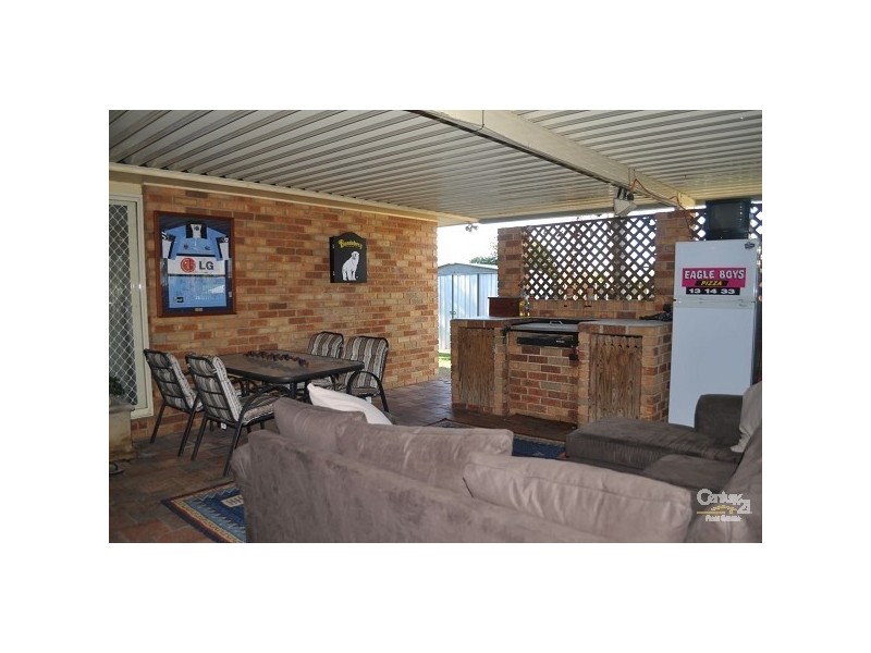 6 Dalmeny Close, Singleton NSW 2330