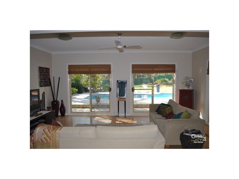 16 Morris Road, Singleton NSW 2330