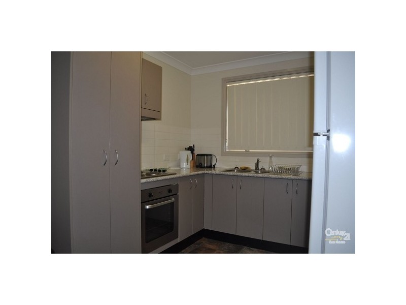 1/3 Wollombi Street, Muswellbrook NSW 2333