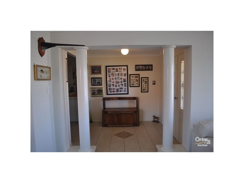 114 Casey Drive, Singleton NSW 2330