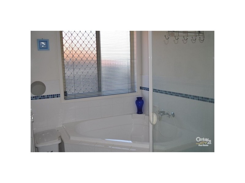 114 Casey Drive, Singleton NSW 2330