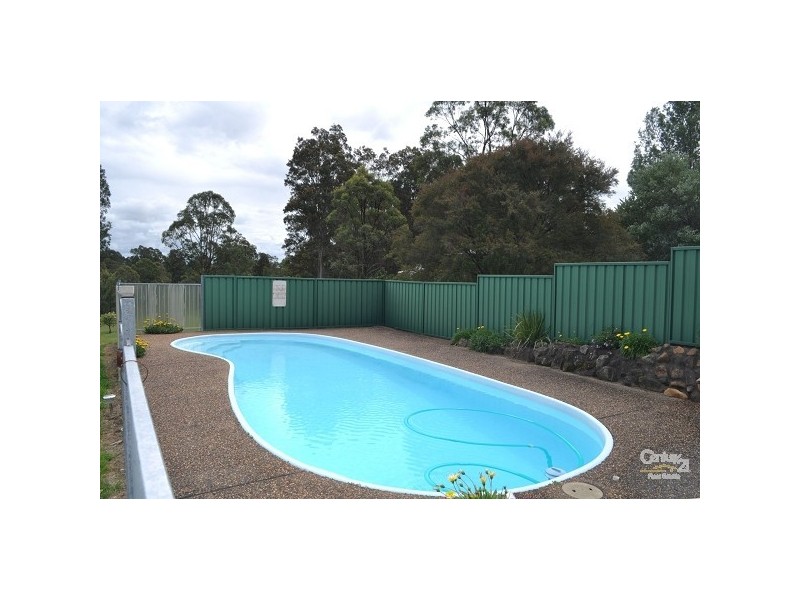 2 Lester Close, Singleton NSW 2330