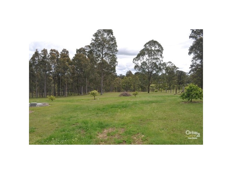 2 Lester Close, Singleton NSW 2330