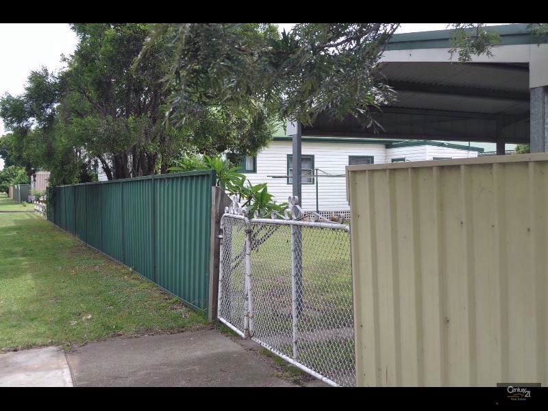 24 Collett Avenue, Singleton NSW 2330
