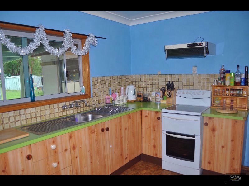 15 Howe Street, Broke NSW 2330