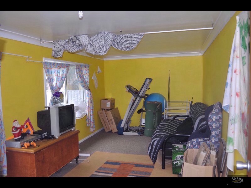 15 Howe Street, Broke NSW 2330