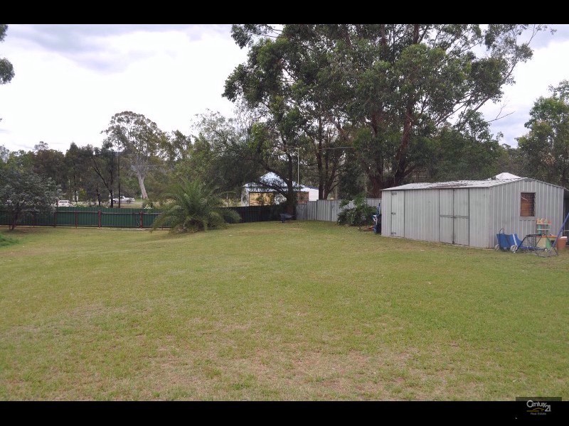 15 Howe Street, Broke NSW 2330