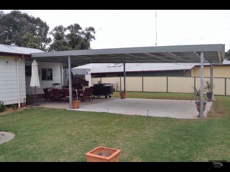 15 Howe Street, Broke NSW 2330