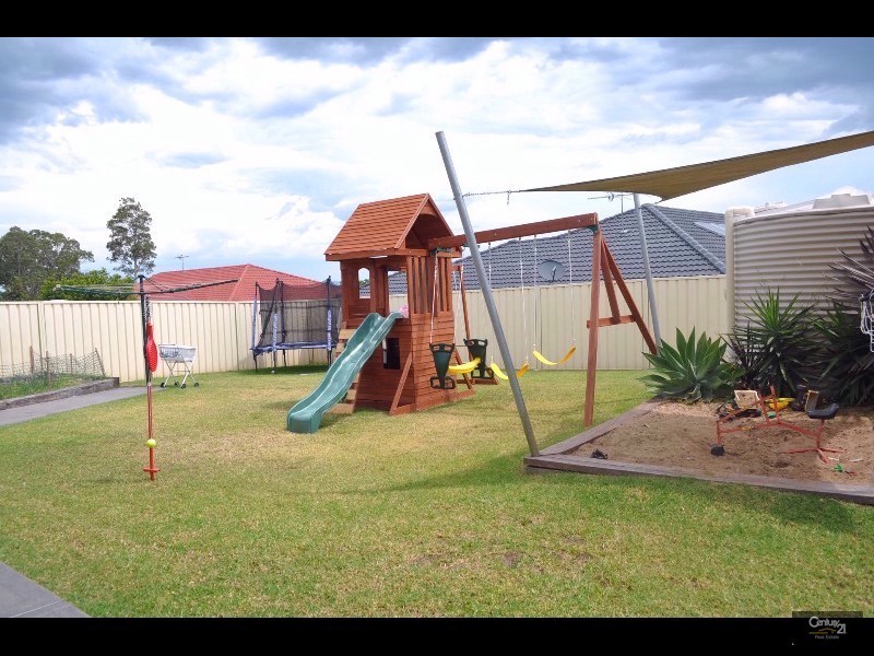 87 Casey Drive, Singleton NSW 2330