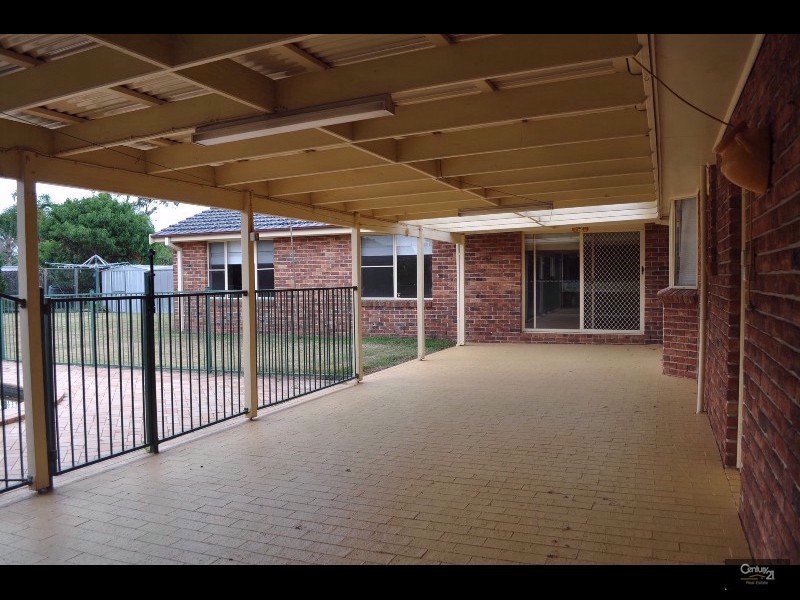 34 Ardersier Drive, Singleton NSW 2330